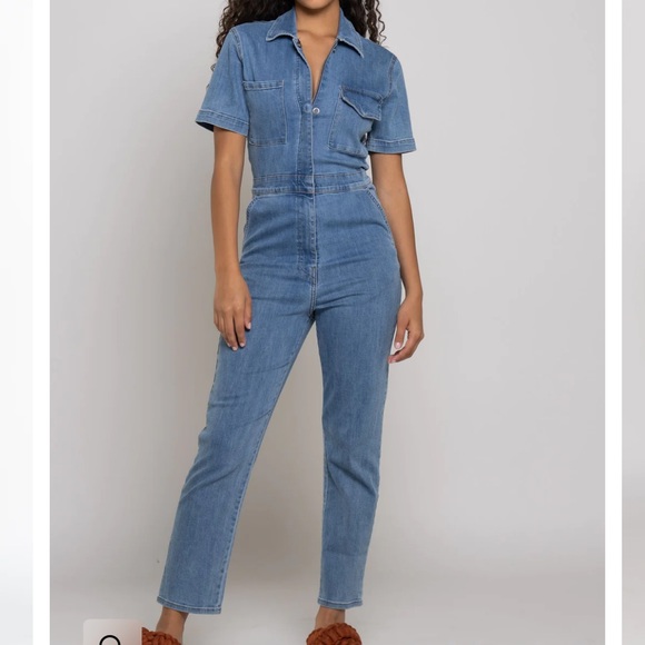 Evereve Rivet Utility Rebel denim jumpsuit, size S petite - Picture 1 of 9